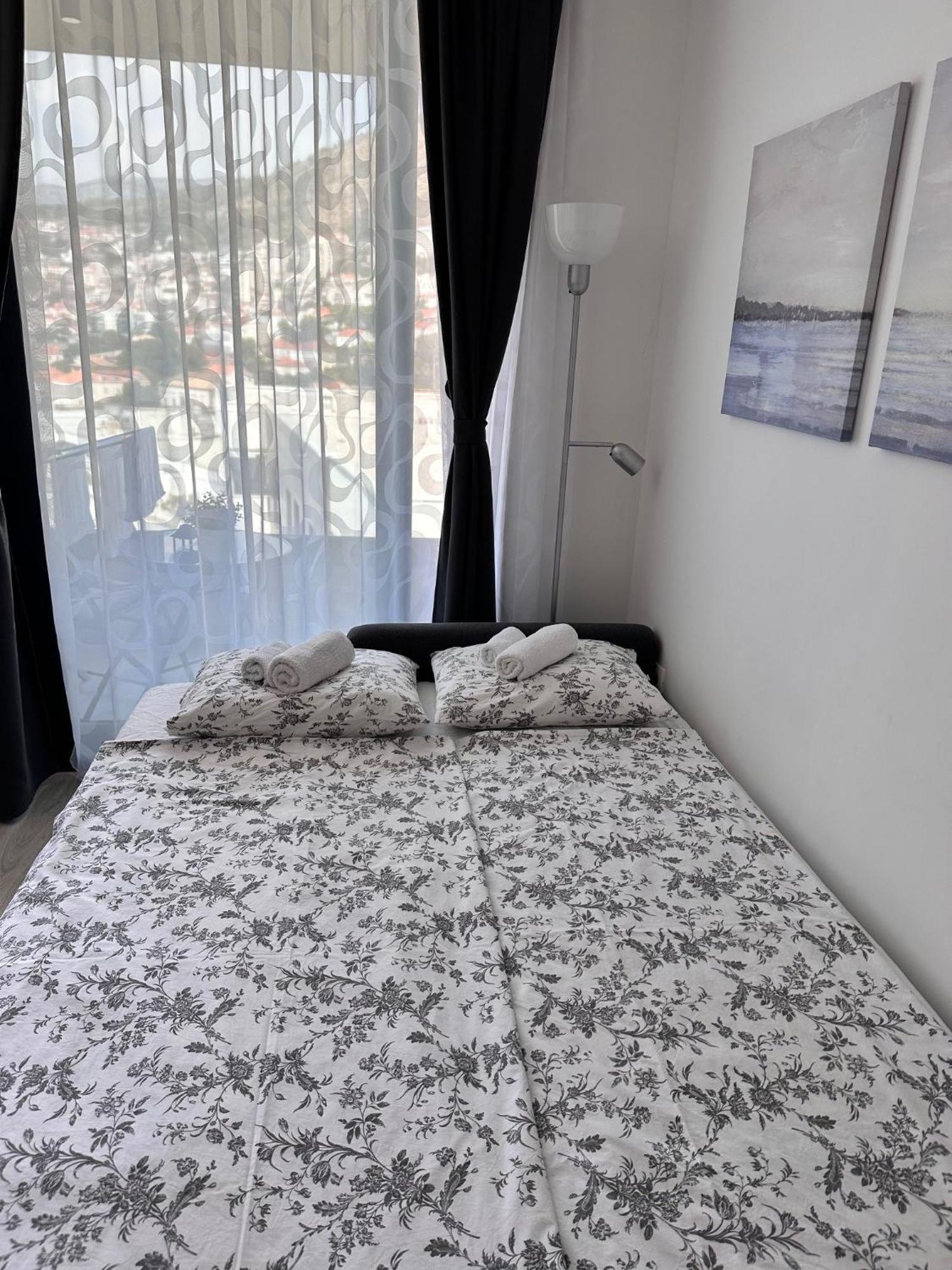 Lumax Apartment Дубровник Екстер'єр фото
